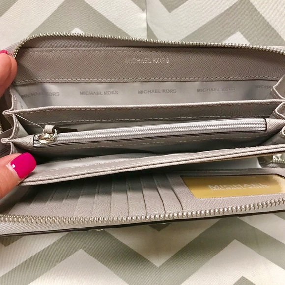 SOLD!!! - Picture 3 of 4